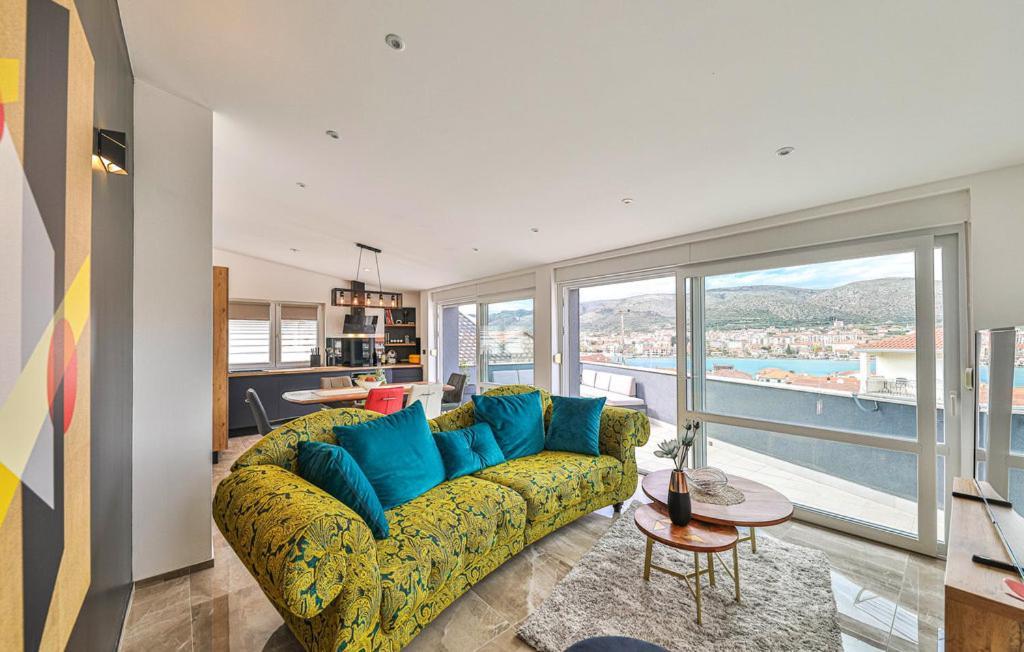Premium Apartment With Jacuzzi Трогір Екстер'єр фото