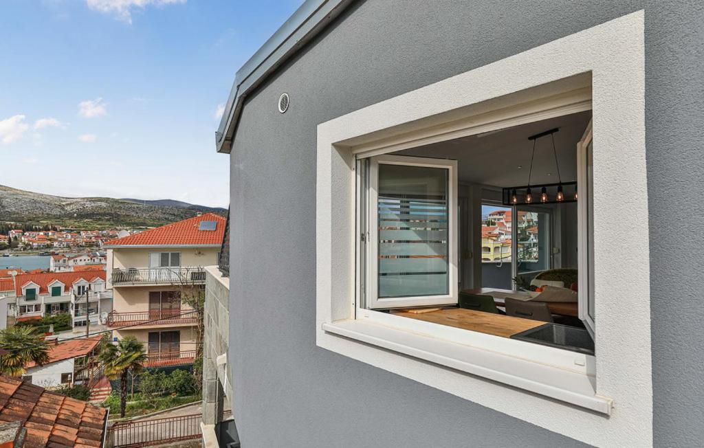 Premium Apartment With Jacuzzi Трогір Екстер'єр фото